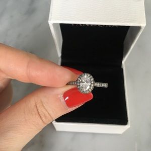 Pandora ring
